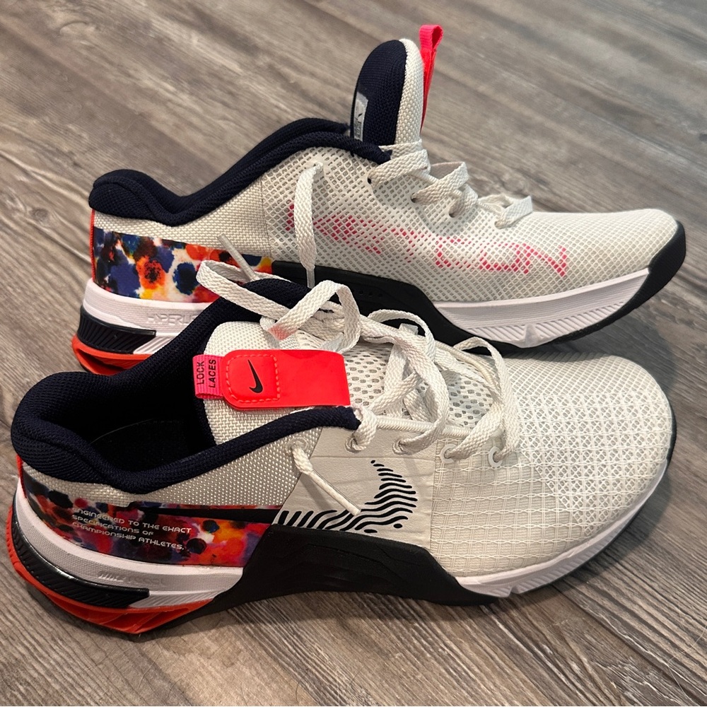 NWOT Nike Women’s Metcon 8 Training Shoes 'Summit White’ Size 7